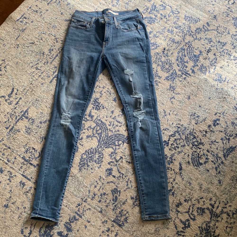 Levi’s 710 super skinny size 27 Brand New without tag